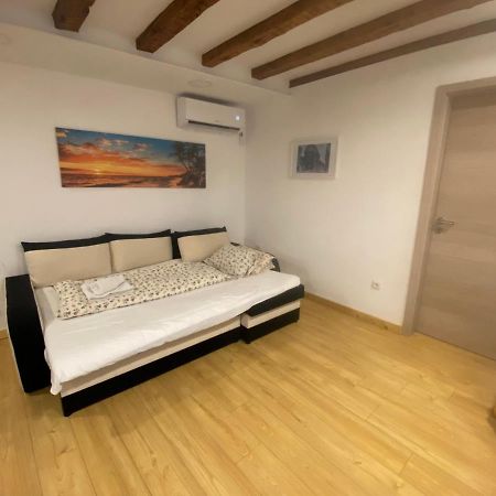 Dan Apartment Rijeka Exterior photo